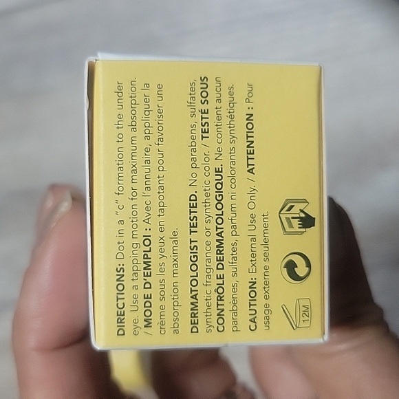 NIB Saturday Skin Yuzu Vitamin C Bright Eye Cream 15 ml - Picture 2 of 6